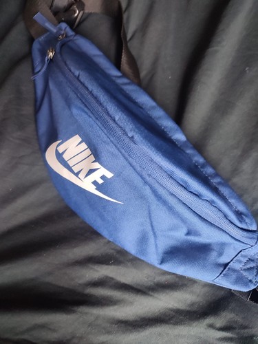 Nike side bag - bum,
