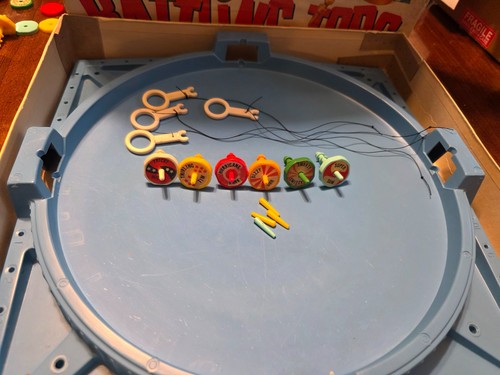 Vintage ideal battling tops - ideal,
