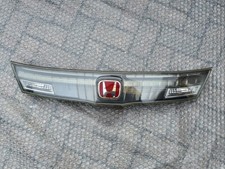 HONDA CIVIC TYPE R FN2 MK8 2007-2011 REAR CENTRE LIGHT WITH BADGE 