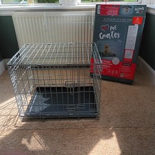 Pets At Home Double door folding dog crate. Extra small. H49 X L61 X D 44 cm