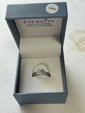 Ladies Ring