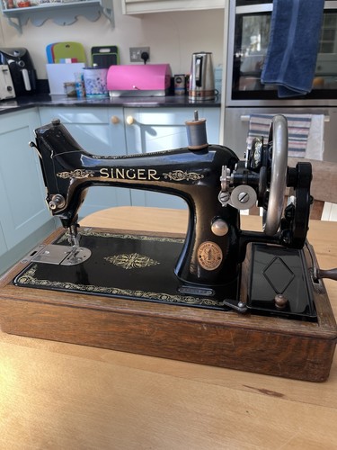 Original singer sewing machine - sewing,