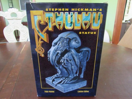 Cthulhu statue stephen - by,