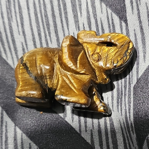 Tigers eye carved - eye,
