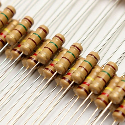 300pcs assorted resistors - 300pcs,