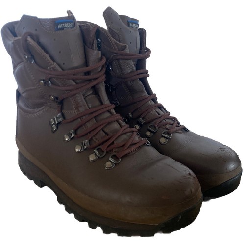 Brown altberg defender - brown,