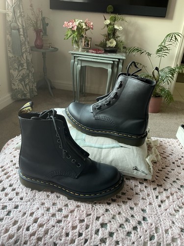 New doc martens pascal nappa