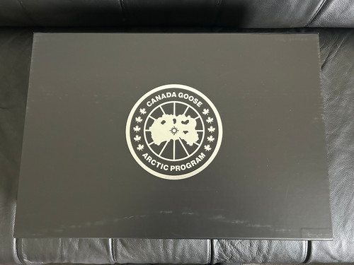 Canada goose garment large - goose,