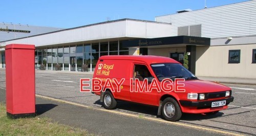 Photo austin maestro mail - photo,