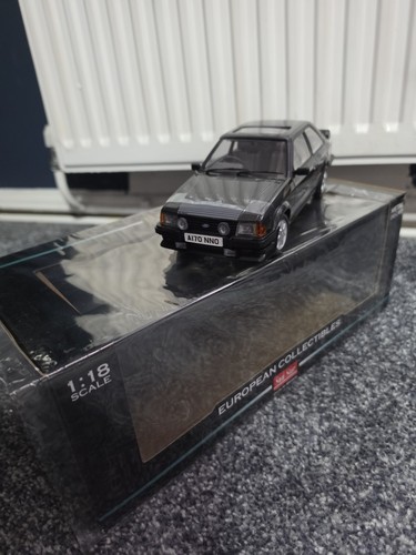 Sunstar ford escort - 1/18,