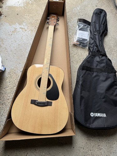 Yamaha f310p acoustic guitar - acoustic,