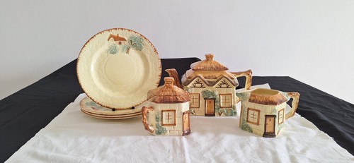 Vintage keele street pottery - street,