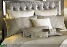 BRAND NEW RARE STUNNING KYLIE