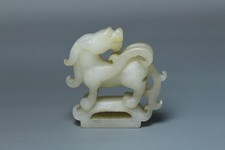 China Antique Natural Old Hetian Jade Carved  Dragon Qilin Figurines 614