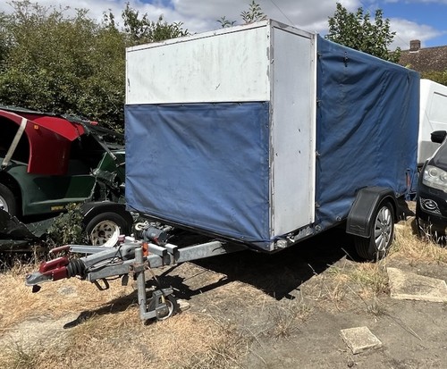 Humbaur 1300kg single axle - humbaur,