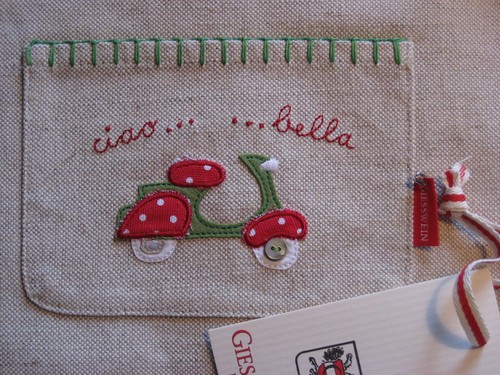 Giesswein fabric bag roller