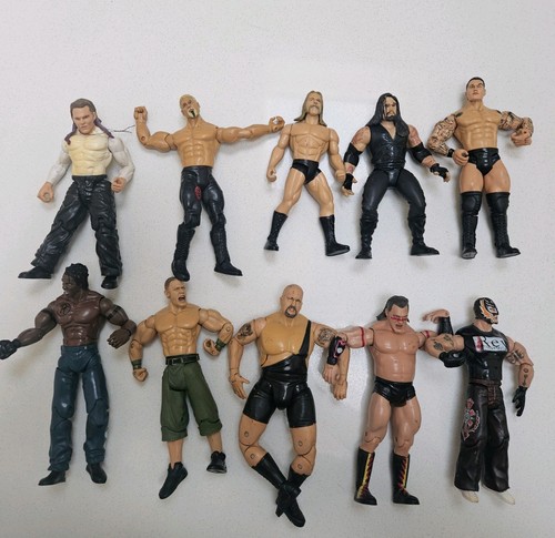 Wwe wrestling figures bundle - wrestling,