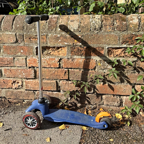 Micro blue wheel kids - blue, 3-wheel