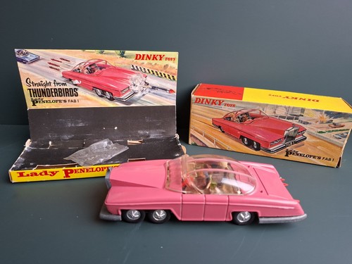 Dinky 100 thunderbirds lady - 100,