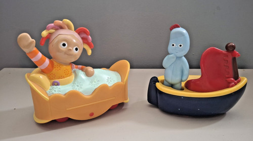 The night garden push along - night,