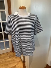 AUTOGRAPH BLACK & WHITE