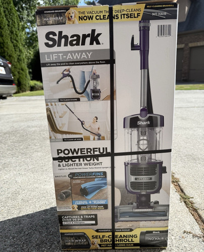 Shark lift away - shark, lift-away