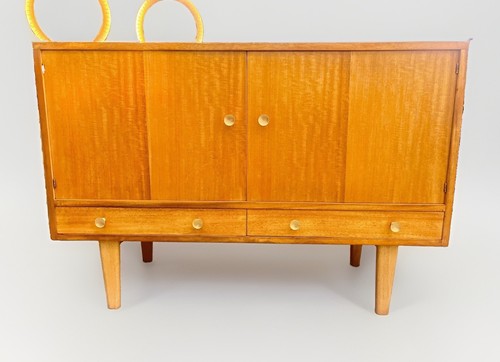 Gordon russell oak and indian - oak,