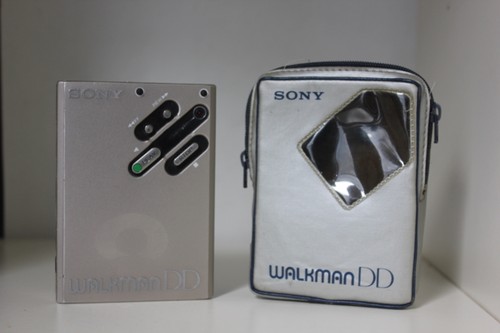 Sony walkman silver - wm-dd,