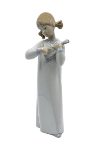 Lladro figurine girl - figurine,, with
