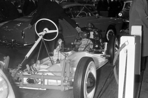 Volkswagen beetle floorpan - volkswagen,