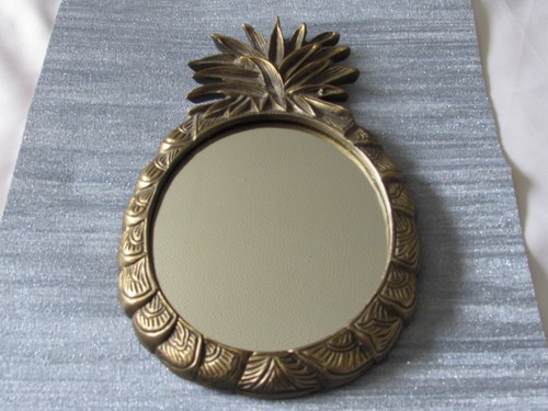 Fun art deco style - art, brass