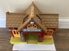 ELC Happyland Fire Station with Sounds