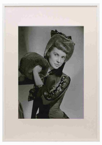 Leigh janet that - janet, forsyte