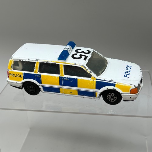 Husky volvo estate police - volvo,