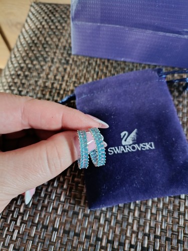Swarovski blue crystal - swarovski,