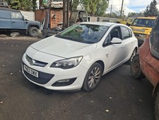 Vauxhall Astra J face lift