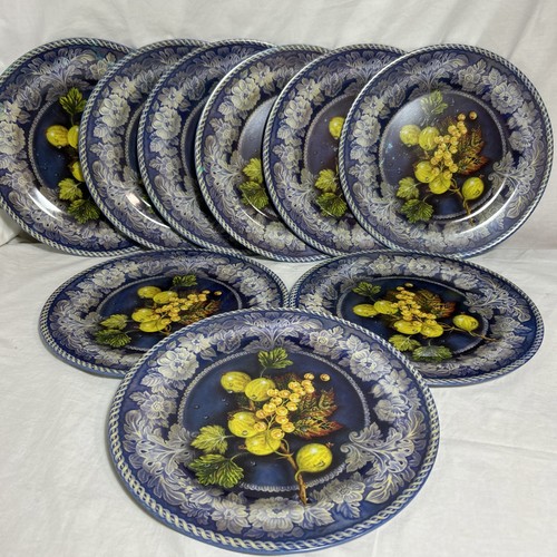 Vtg tin plates gooseberries - plates,
