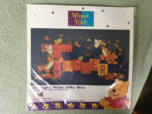 New sealed disney pooh - disney,