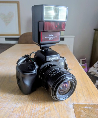 Cannon eos 750d 35mm camera - cannon,