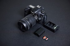 Canon EOS 60D Camera Kit with EF-S 18-135mm f/3.5-5.6 IS Lens - Good Condition