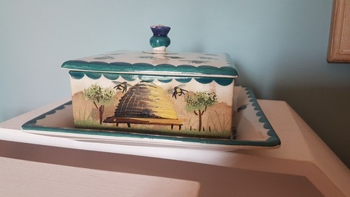 Wemyss ware honey - ware,