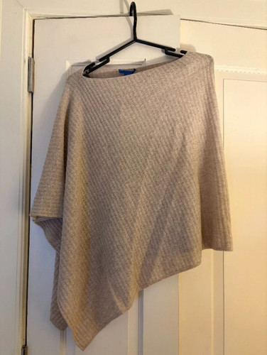 Nwt mclaughlin cashmere - nwt,