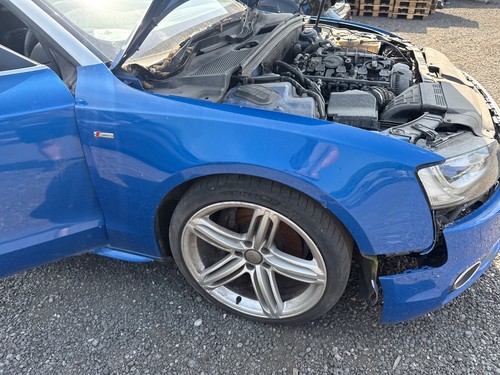 Front wing right 2011 - audi, a5