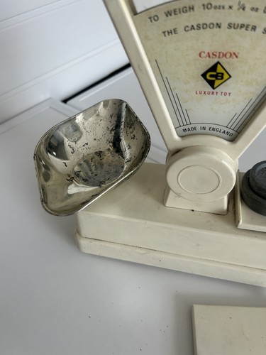 Casdon super scale plastic - super,