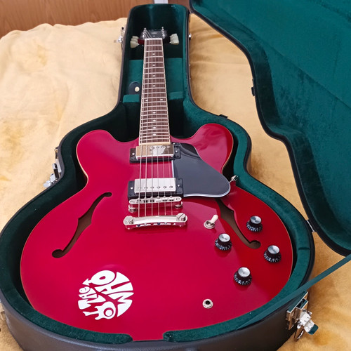 Epiphone es335 dot with hard - dot,