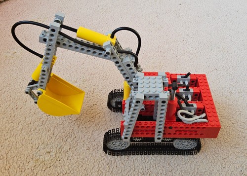 Lego technic excavator 8851 - technic,