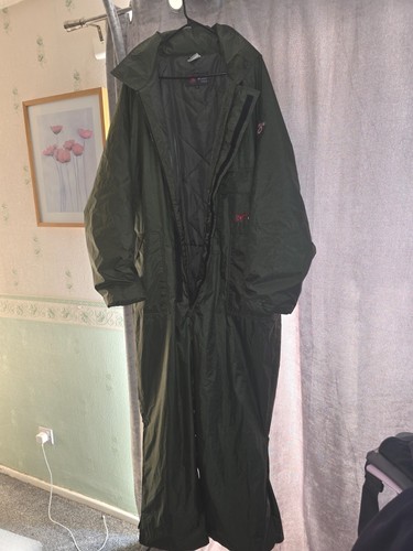 All one fishing suit - in,