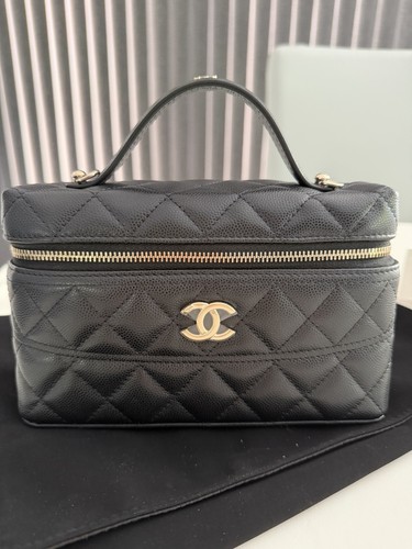 Chanel black caviar - chanel,