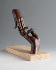 Lorenzo Quinn sculpture ‘THE