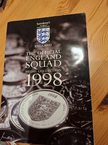Official england squad - official, medal